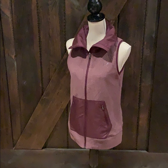 Under Armour Jackets & Blazers - Under Armour Vest